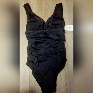 Time And Tru Swimsuit One Piece Tummy Control NWT ❤️